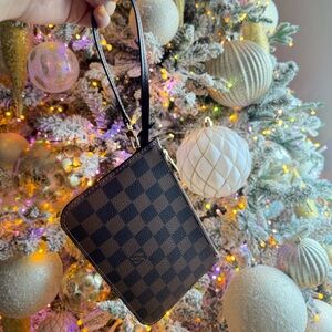 2020 Louis Vuitton Neverfull PM Wristlet